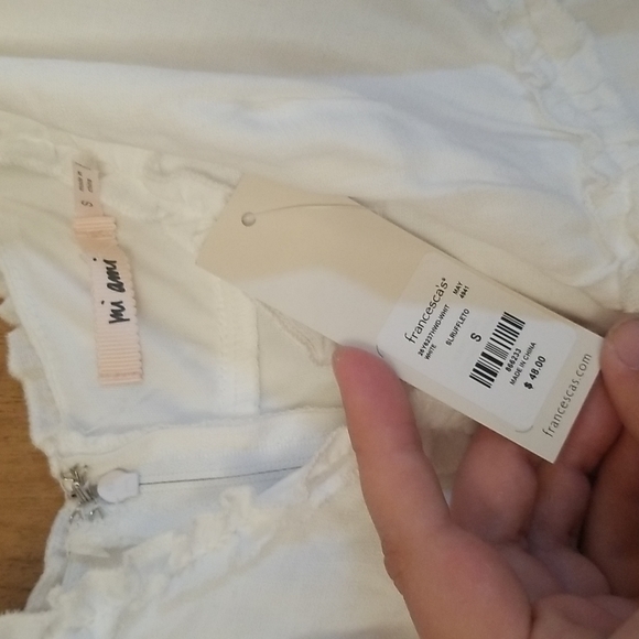 NWT Francesca's White Romper - Picture 3 of 7